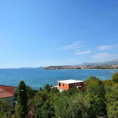 Apartament Tri Palme Podstrana Zewnętrze zdjęcie